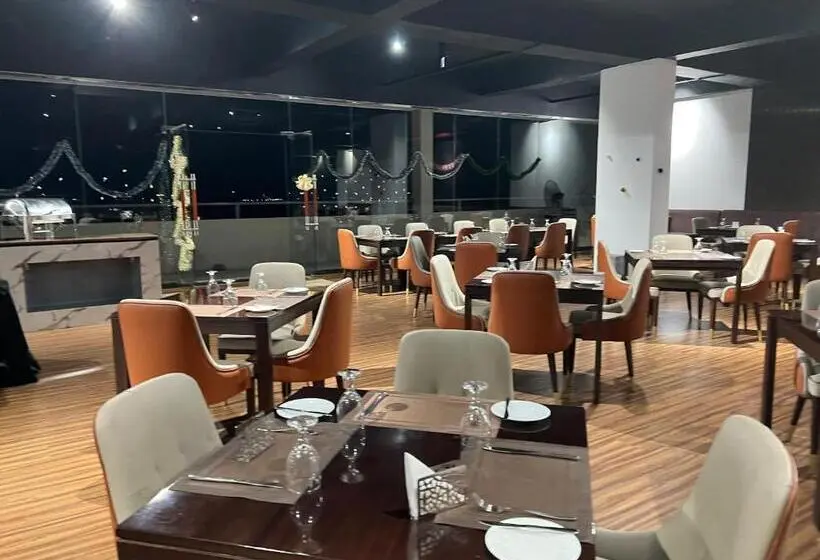 海の見える１ベッドルームアパートメント, Grand Sri Lounge   Ocean Breeze Hotel Residents