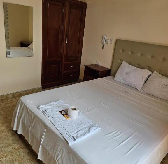 سوئیت با بالکن, Las Canastas