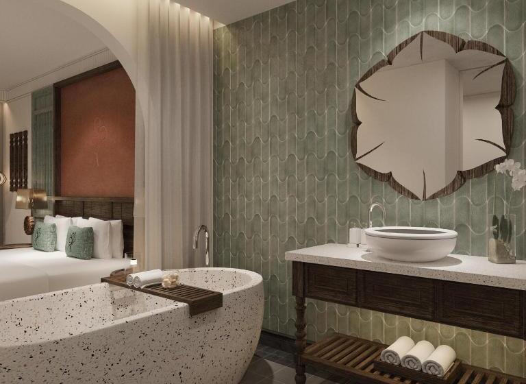 سوییت, The Signature Hoi An