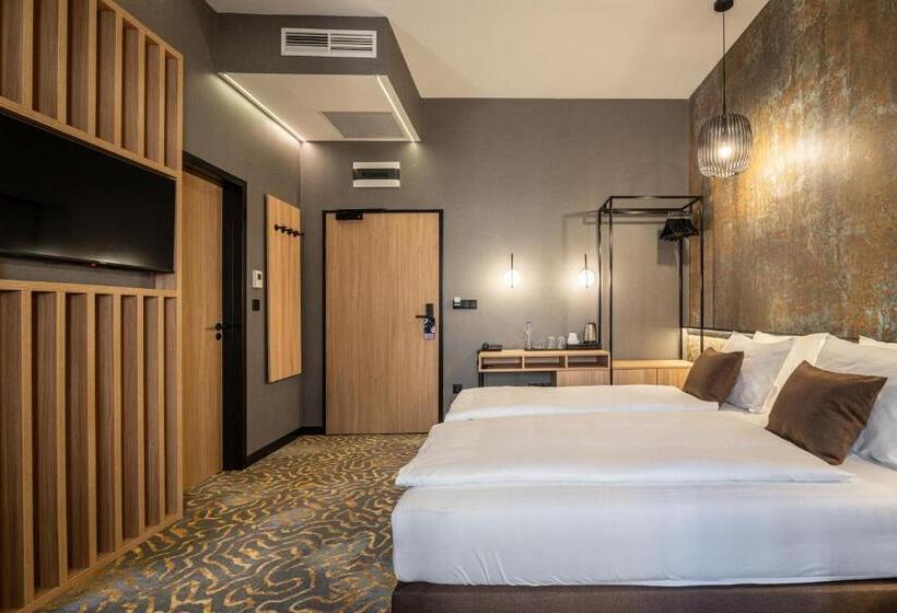 スーペリアファミリールーム, Urban