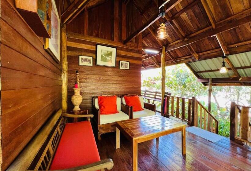 ベーシックルーム, บ้านสวนแก้วคำแพง Baan Suan Kaew Khampaeng