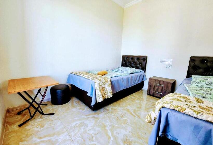 اتاق استاندارد با سرویس بهداشتی مشترک, Guest House Nona