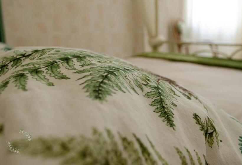 스탠다드 룸 가든 전망, Les Dépendances Du Château