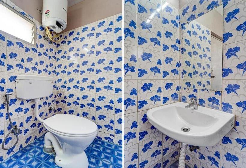 トリプルクラシックルーム, Oyo Dev Holiday Homestay