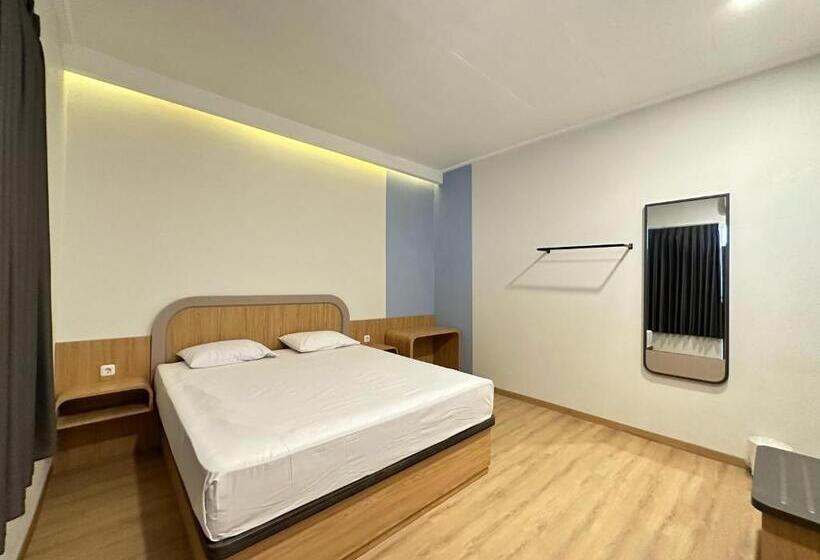 디럭스 룸, Plampitan