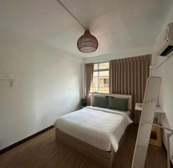 اتاق استاندارد یک نفره, Thai Siwilai Hostel By Tcd