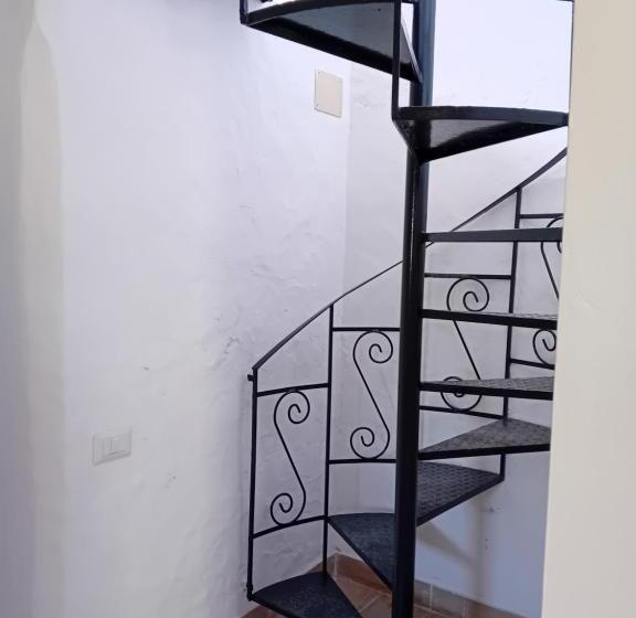 آپارتمان 1 خوابه, Villamargherita