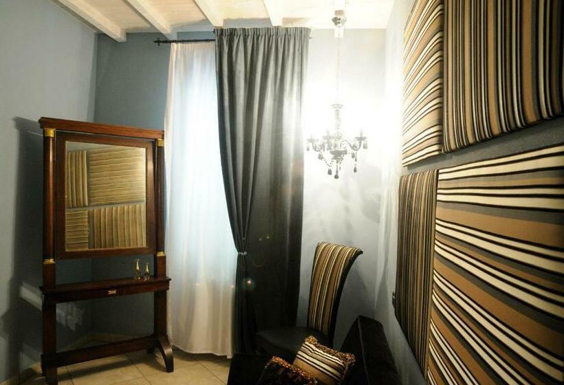 Полулюкс, B&b A Casa Dell'antiquario