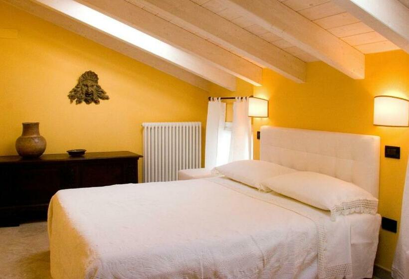 Полулюкс, B&b A Casa Dell'antiquario