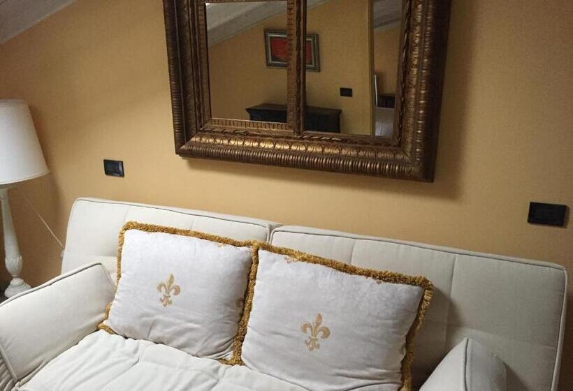 Полулюкс, B&b A Casa Dell'antiquario