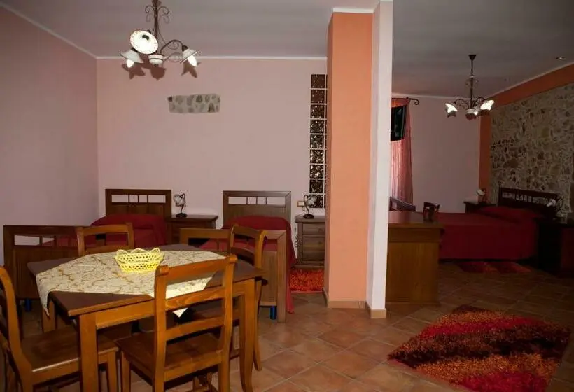 スタンダード4人部屋, B&b Del Borgo