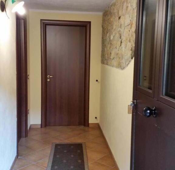 舒适三人间, B&b Del Borgo