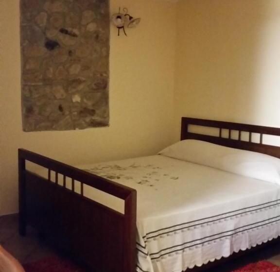 Трехместный Номер Комфорт, B&b Del Borgo