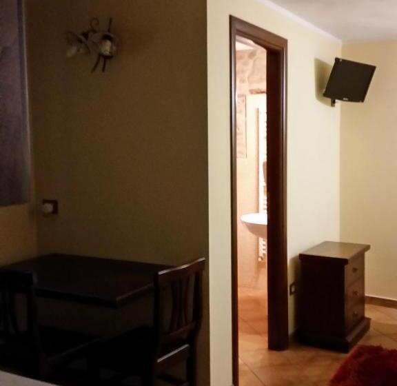 舒适三人间, B&b Del Borgo