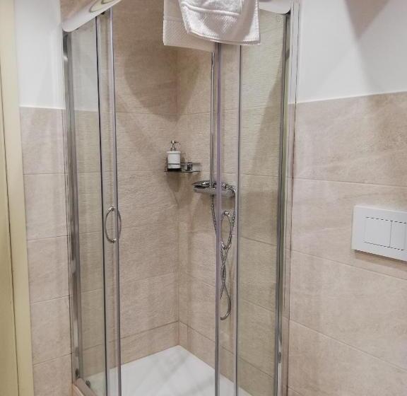Четырехместный Номер Стандарт, B&b Del Borgo