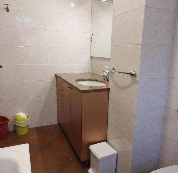 اتاق استاندارد با چشمانداز باغ, Camera Viadelgolf 41