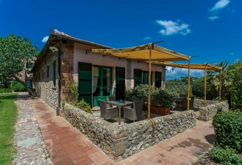 Номер Стандарт Трехместный, Country Relais La Mortella