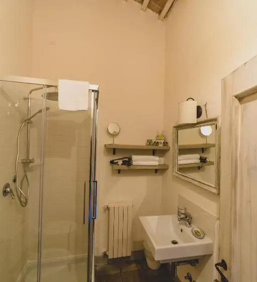 景色の見えるスタンダード４人部屋, Country Relais La Mortella