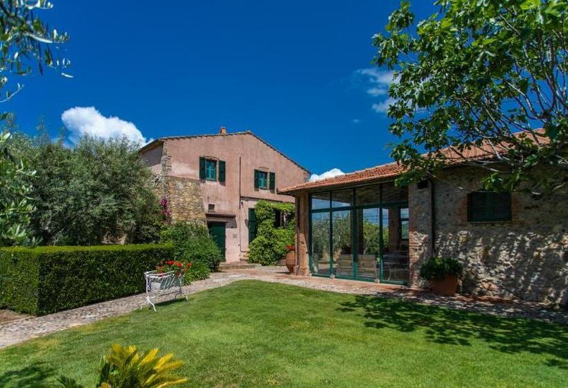 Номер Стандарт, Country Relais La Mortella