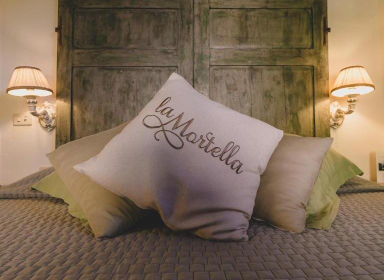 Номер Стандарт, Country Relais La Mortella