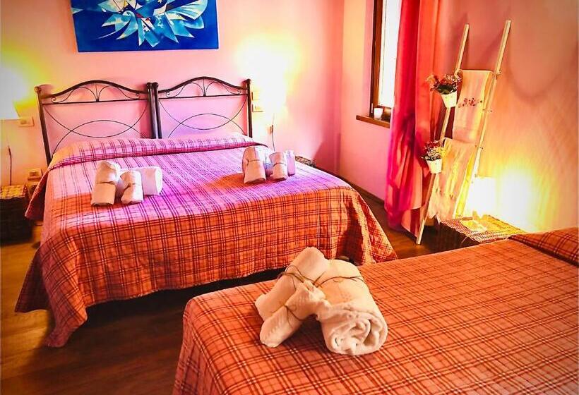 חדר קלאסי לשלושה, La Dimora Nel Corso