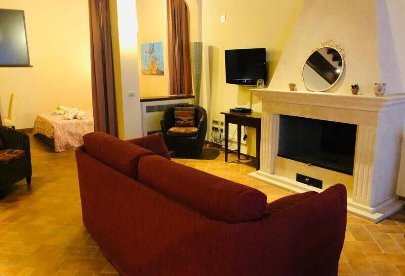 דירת חדר, La Dimora Nel Corso