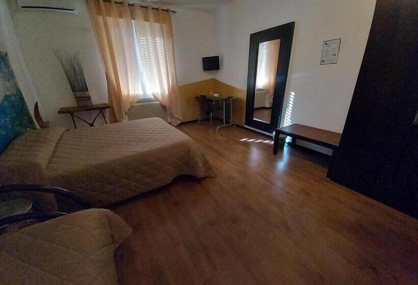 Pokój Standard, Bed & Breakfast Al Nettuno