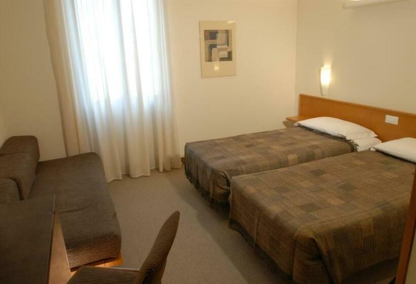 スタンダードルーム, Albergo Al Sole