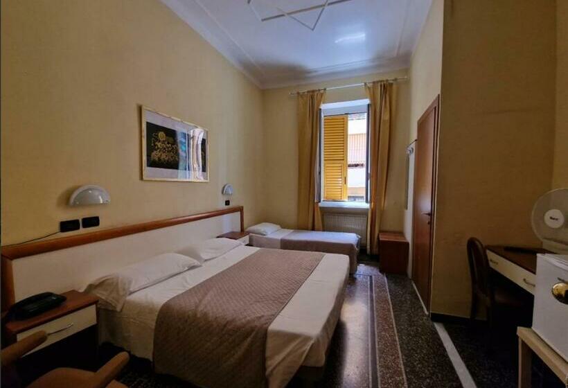 Üç Kişilik Standart Oda, Albergo Boccadasse