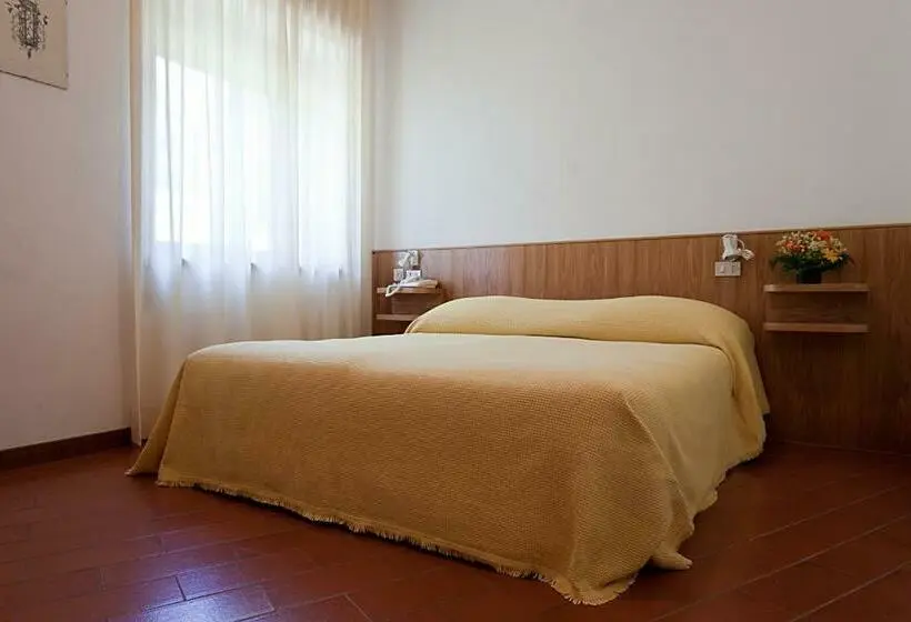 スタンダードルーム, Albergo Milano
