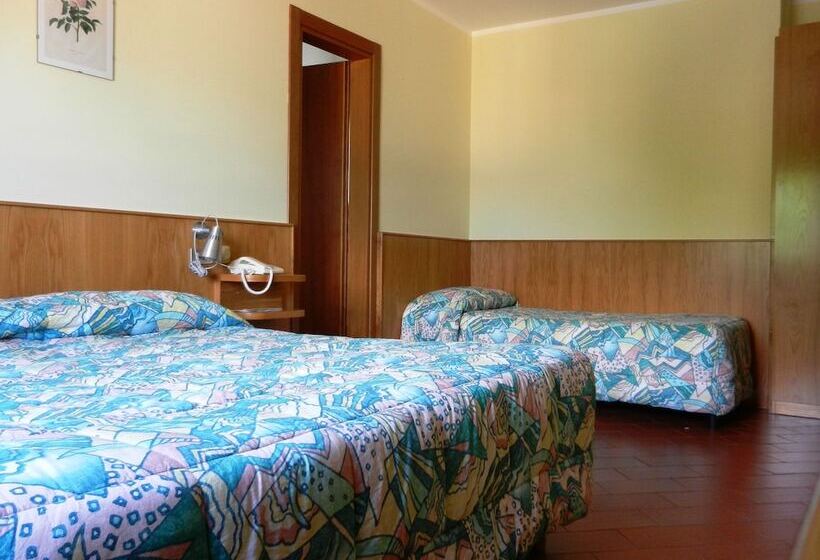 스탠다드 트리플 룸, Albergo Milano