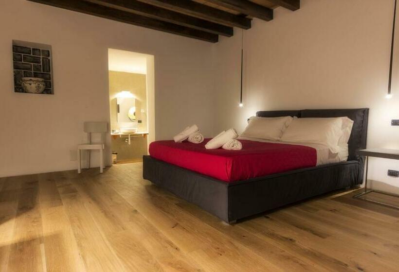 Номер Superior, Antichi Ricordi