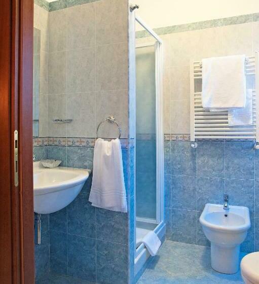 חדר סטנדרט יחיד, Aquila