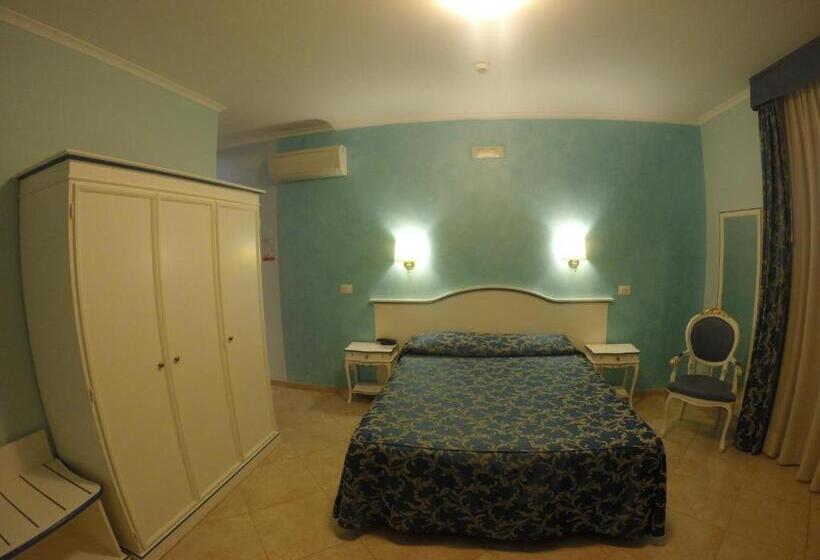 חדר סטנדרט, Aquila