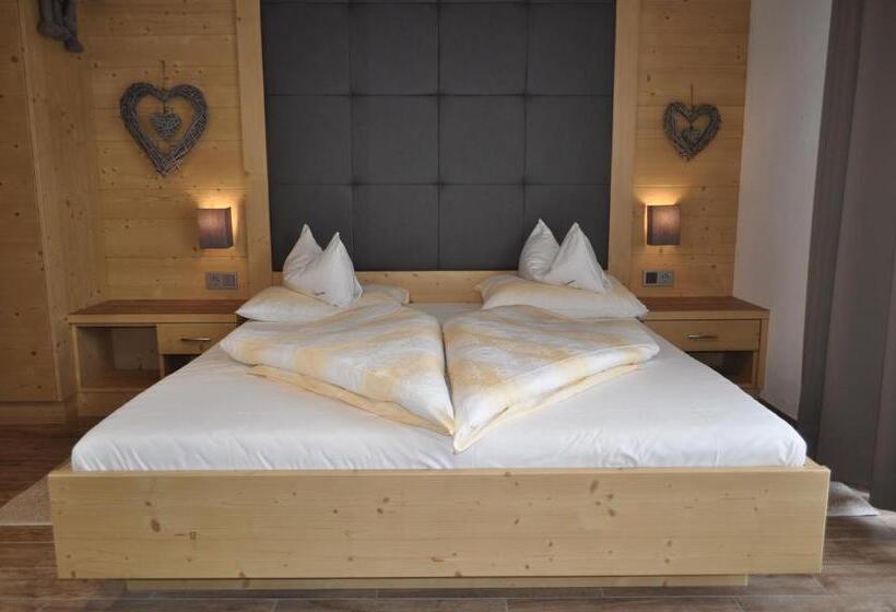 발코니가 있는 2 베드룸 아파트, B&b   Apartments Sunnwies