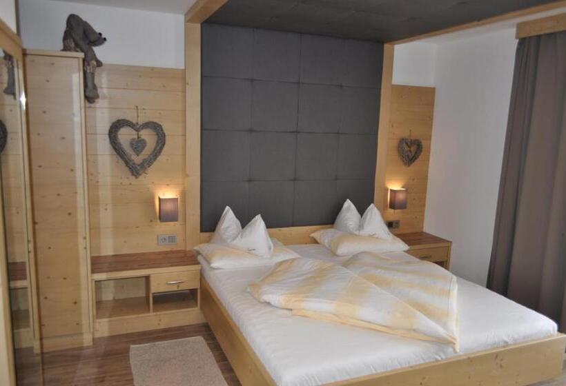 발코니가 있는 2 베드룸 아파트, B&b   Apartments Sunnwies