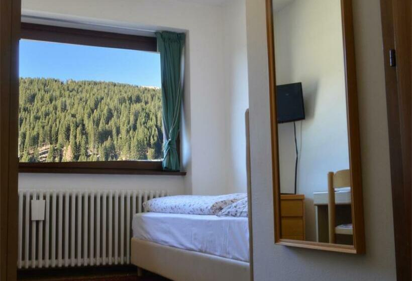 غرفة إقتصادية فردية, Garnì Bucaneve