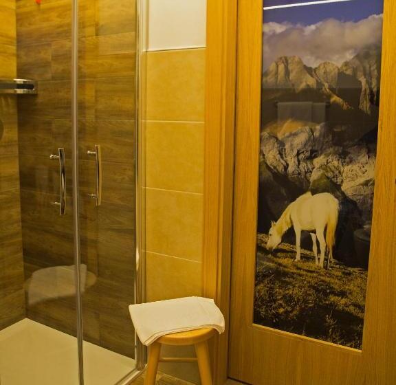 듀플렉스 주니어 스위트, El Paster