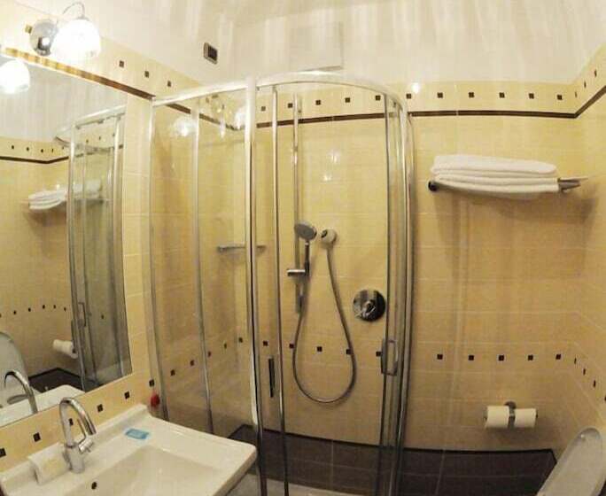 스탠다드 룸, El Paster