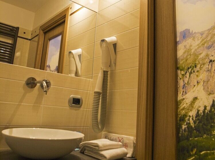 스탠다드 룸, El Paster