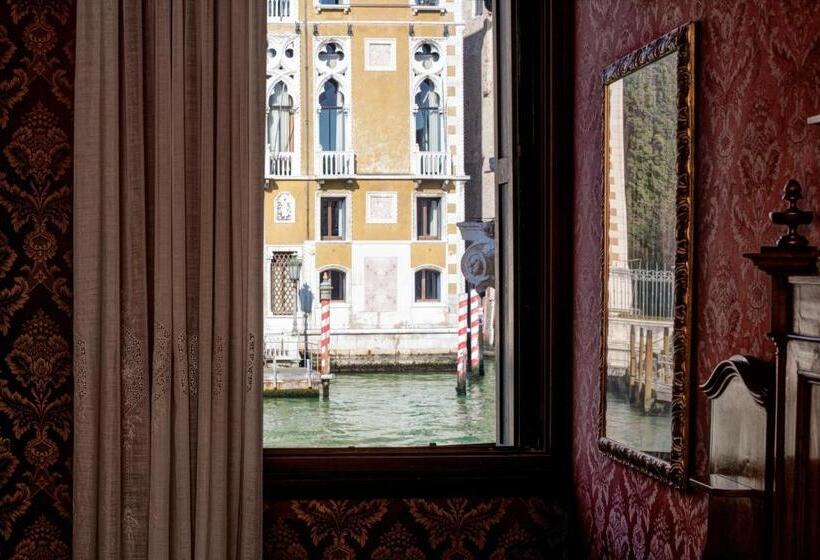 اتاق سوپریور با چشمانداز, Galleria