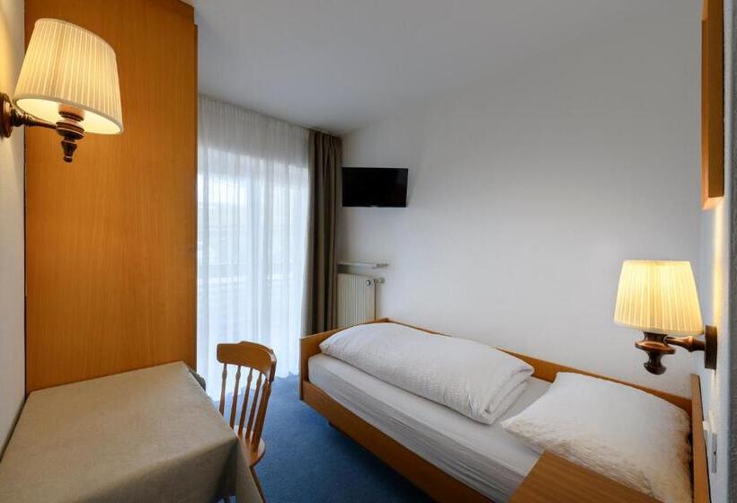 クラシックシングルルーム, Garni August