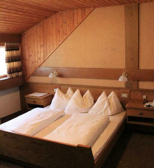 חדר סטנדרט לשלושה, B&b Gasthof Zur Linde