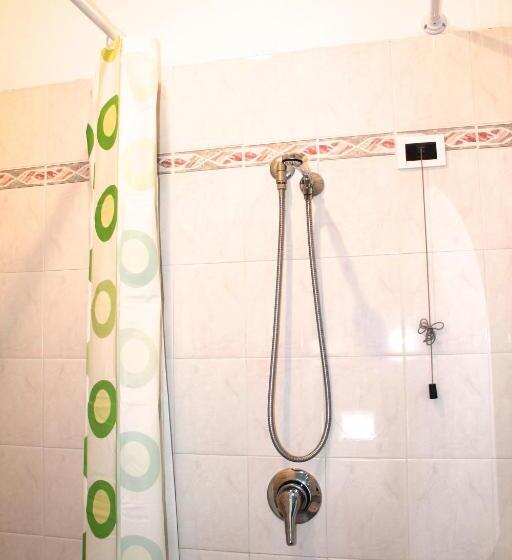 이코노미 룸, I 4 Assi