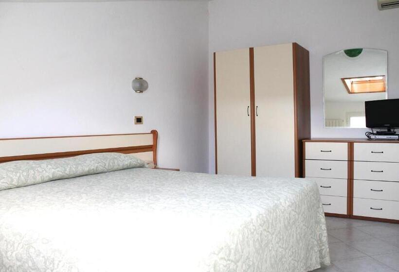 이코노미 룸, I 4 Assi