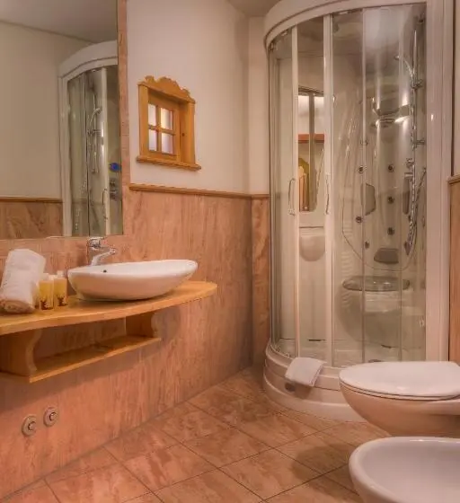 スイート（家族用）, Madonnina Resort And Wellness