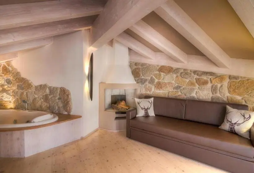 デラックススイート, Madonnina Resort And Wellness