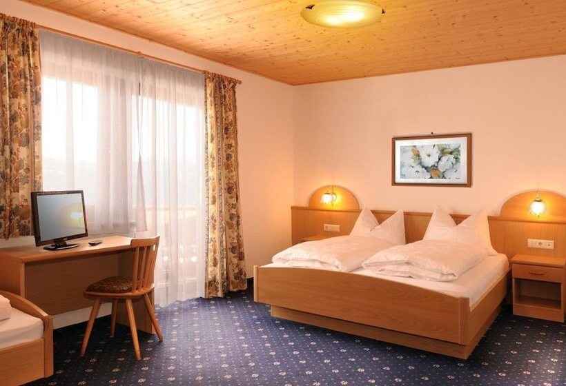 חדר סטנדרט לשלושה, Pension Sonnenhof