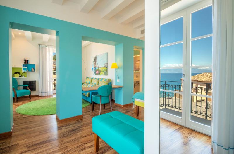 Полулюкс с Балконом, Piccolo Grand