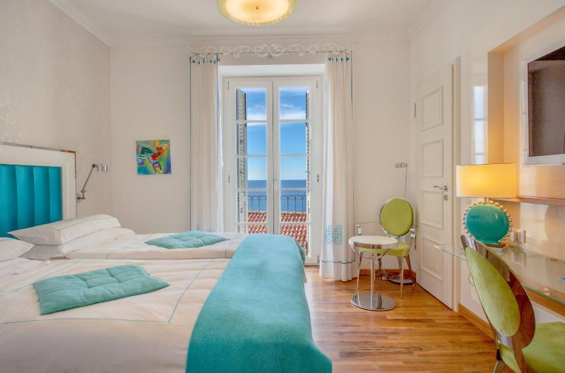 Номер Стандарт, Piccolo Grand